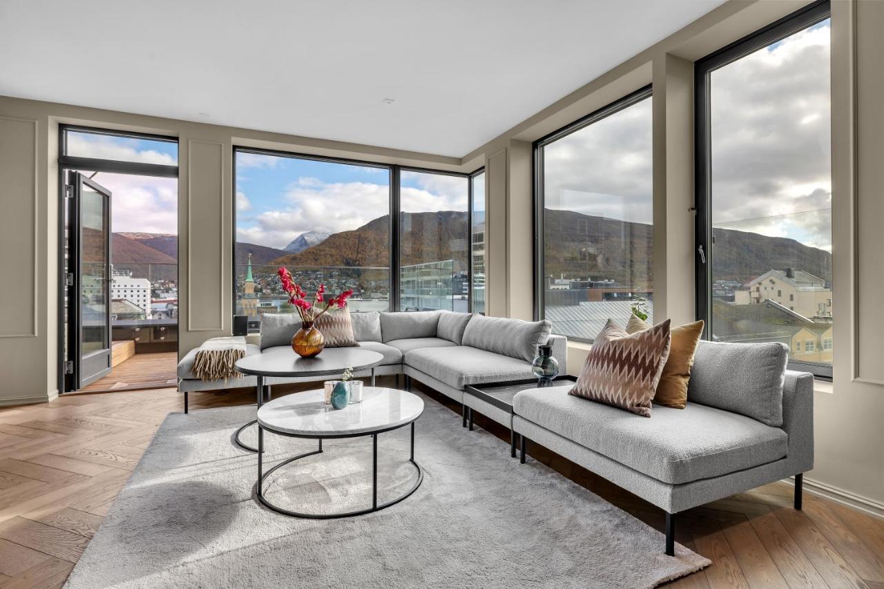 Penthouse In Downtown Tromso New Apartment Exterior photo