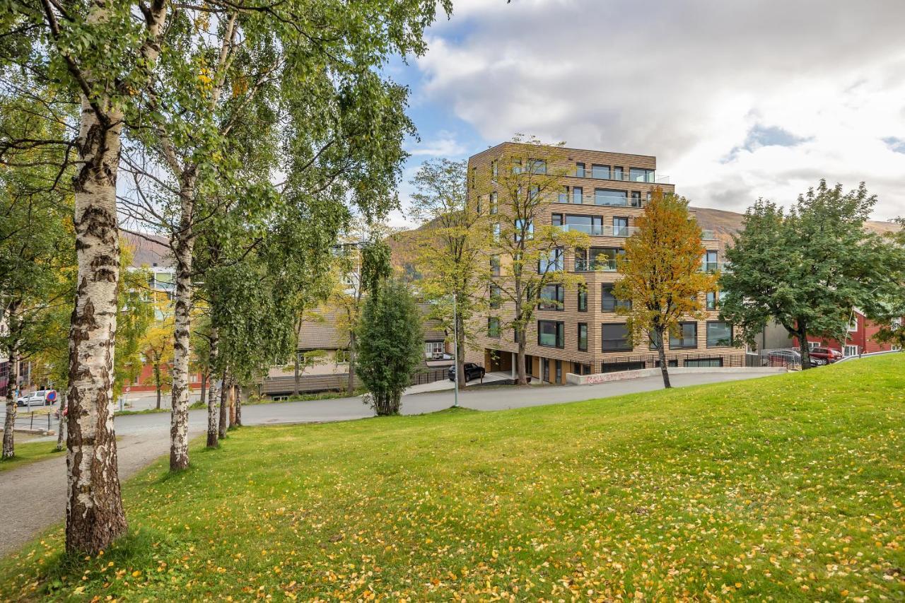 Penthouse In Downtown Tromso New Apartment Exterior photo